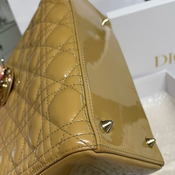 Authentic Lady Dior Medium Handbag - Picture 7 of 16